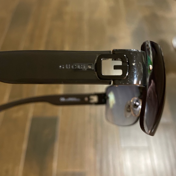 Authentic Gucci Sunglasses Full Inclusion - Picture 10 of 13